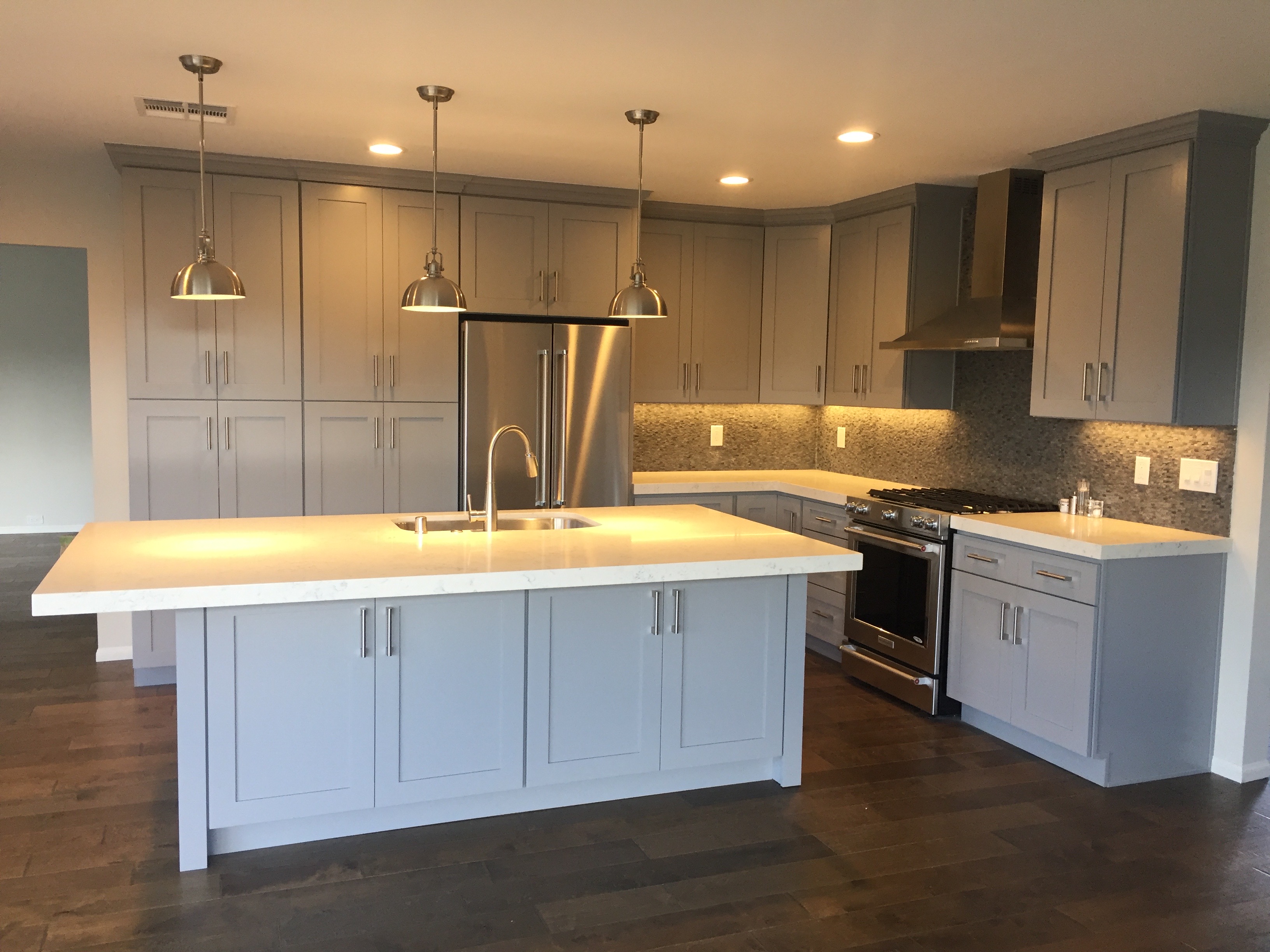 custom kitchen cabinets